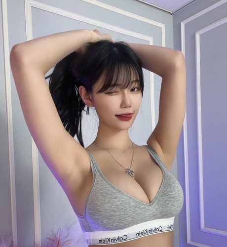 Berry_3.14_official photo 3