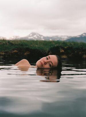 Berta Andrea Snædal photo 72