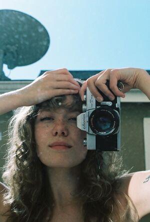 Berta Andrea Snædal photo 115