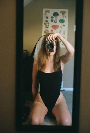 Berta Andrea Snædal photo 161