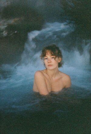 Berta Andrea Snædal photo 321