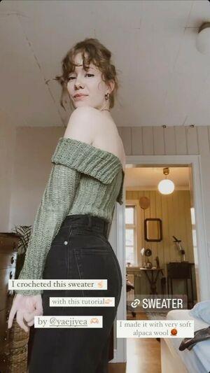 Berta Andrea Snædal photo 349