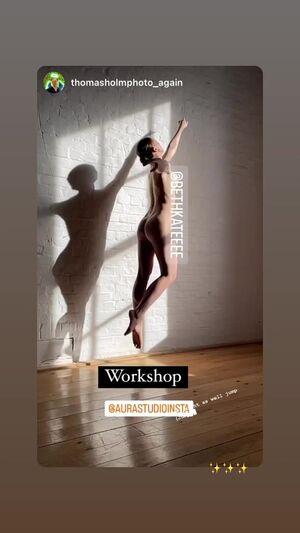 Beth Kate Taylor photo 3