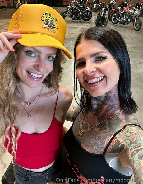 Bethanymoorefree photo 12