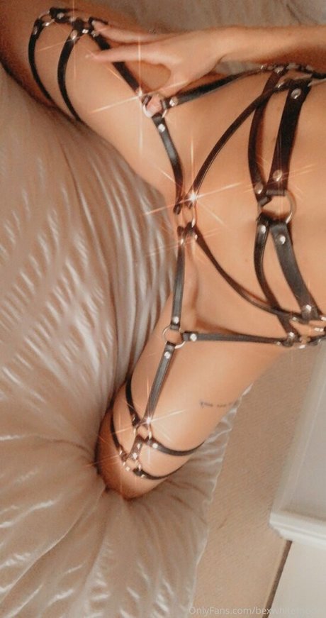 Bexwhitemodel photo 22