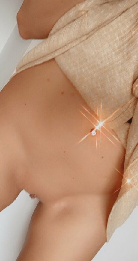 Bexwhitemodel photo 53