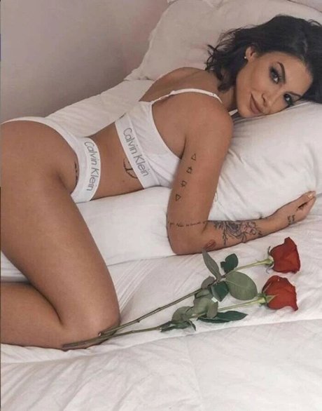 Bianca Andrade photo 79