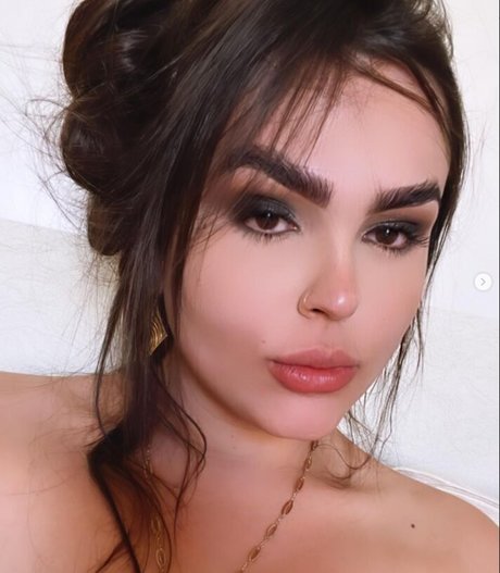Bianca Angheben photo 3