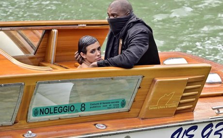 Bianca Censori photo 28