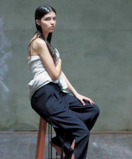 Bianca Censori photo 77