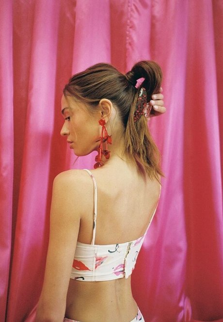 Bianca Finch photo 48