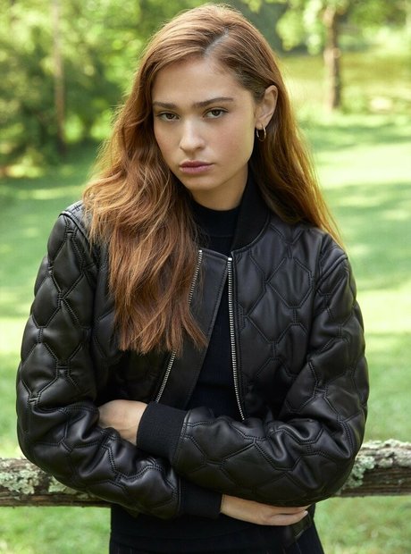 Bianca Finch photo 61