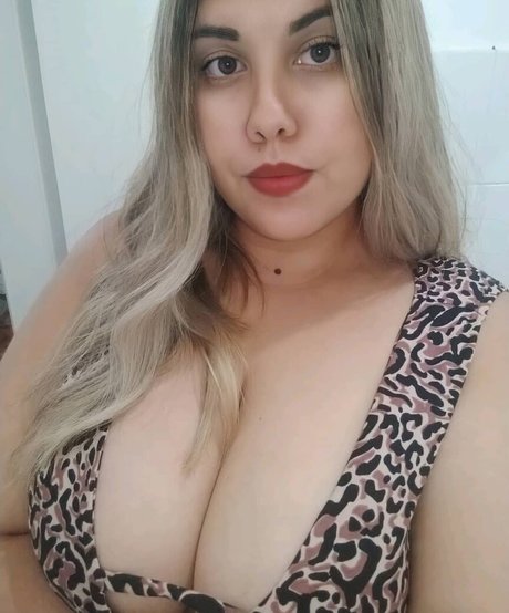 Bianca Novaes photo 12