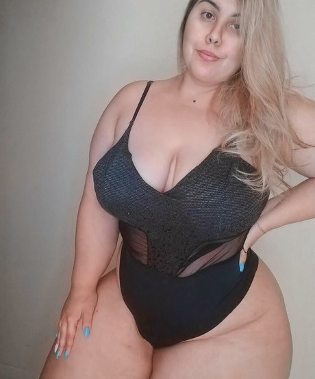 Bianca Novaes photo 36