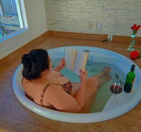 Bianca Novaes photo 243