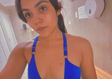 Biancaswanfree photo 54