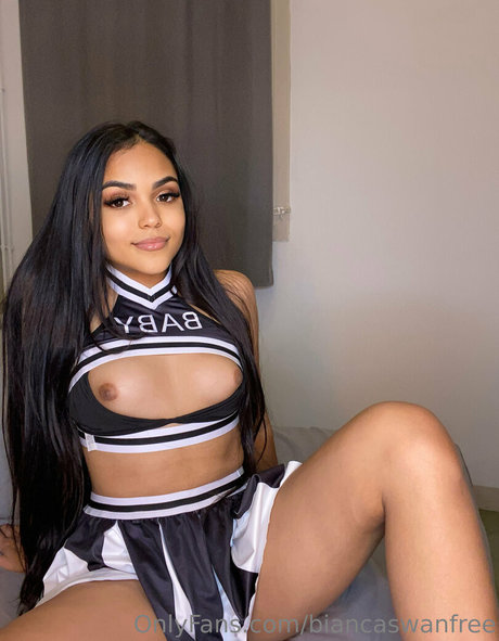 Biancaswanfree photo 122