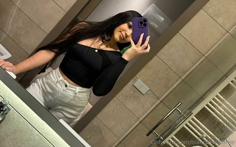 Biancaswanfree photo 169
