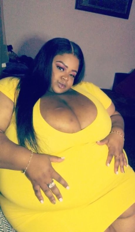 Bigbabii photo 11