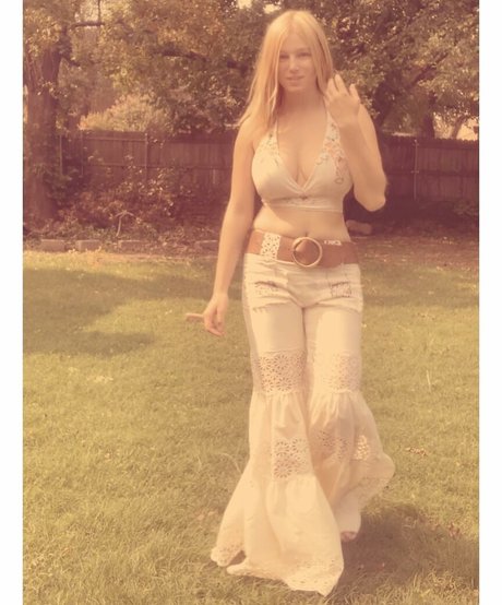 Bigblockblondie photo 23
