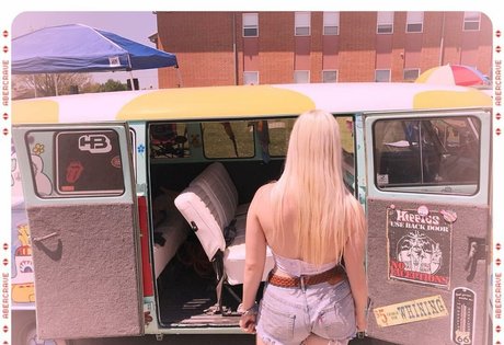 Bigblockblondie photo 64
