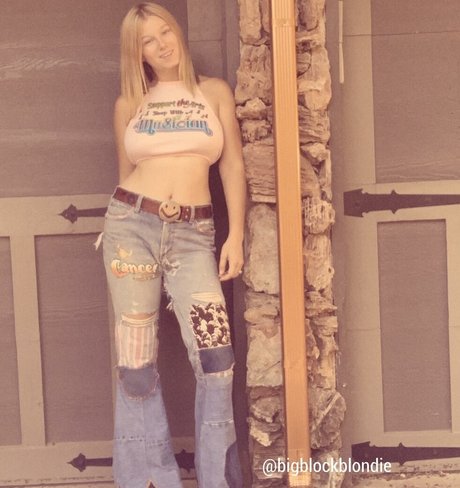 Bigblockblondie photo 84