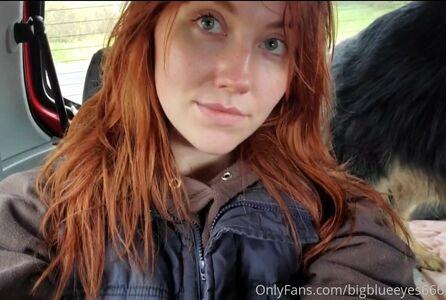 bigblueeyes666 photo 13
