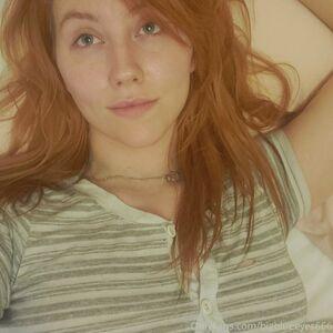 bigblueeyes666 photo 25