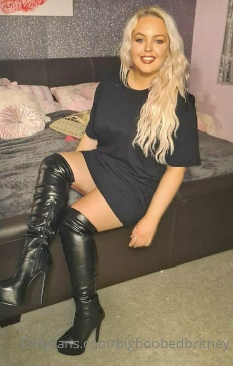 Bigboobedbritneyfree photo 122