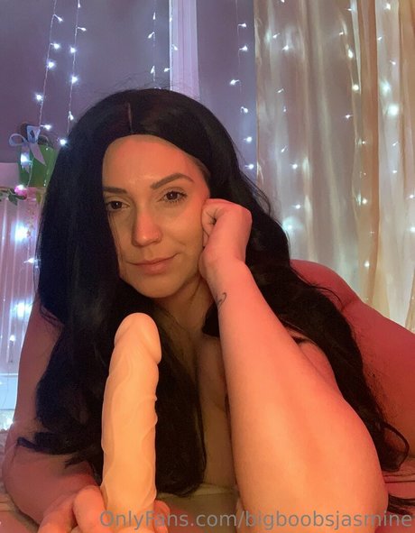 Bigboobsjasmine photo 28