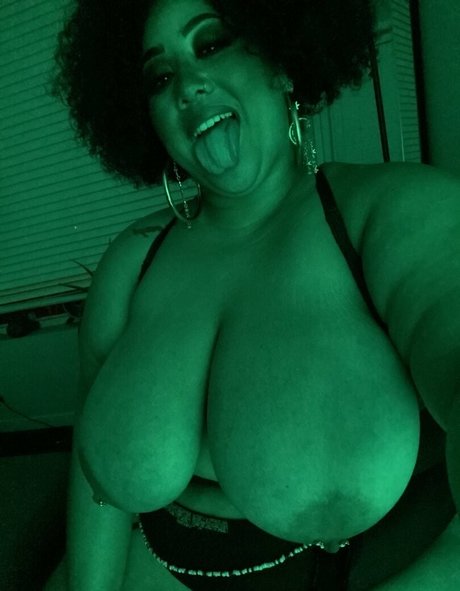 Bigmamajo photo 48
