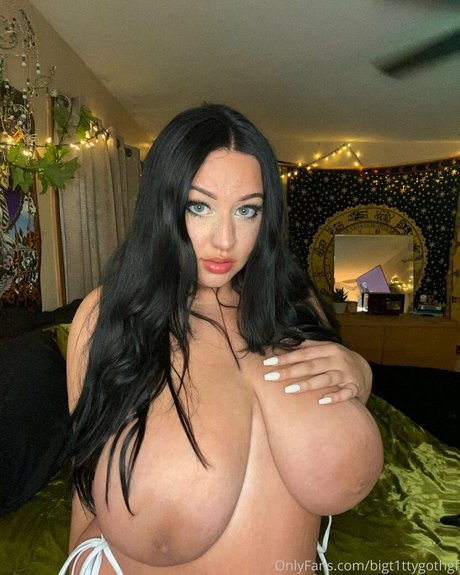 Bigt1ttyfairy photo 5