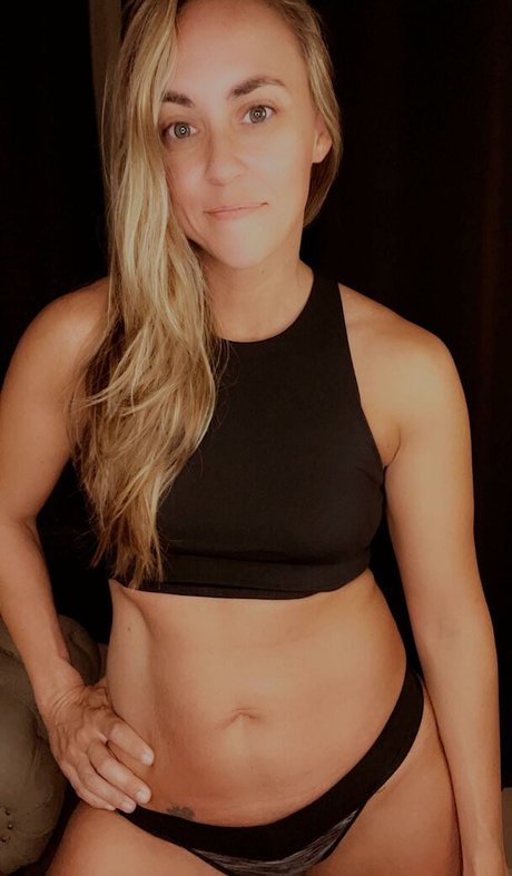 BikiniSquats photo 45