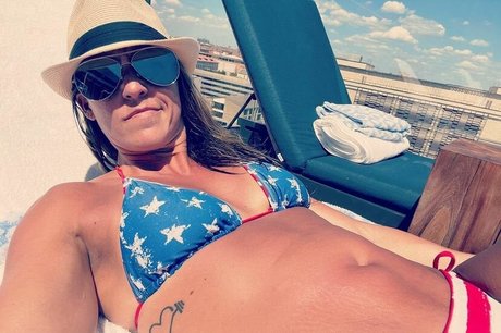 BikiniSquats photo 69