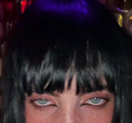 Billie Eilish photo 103