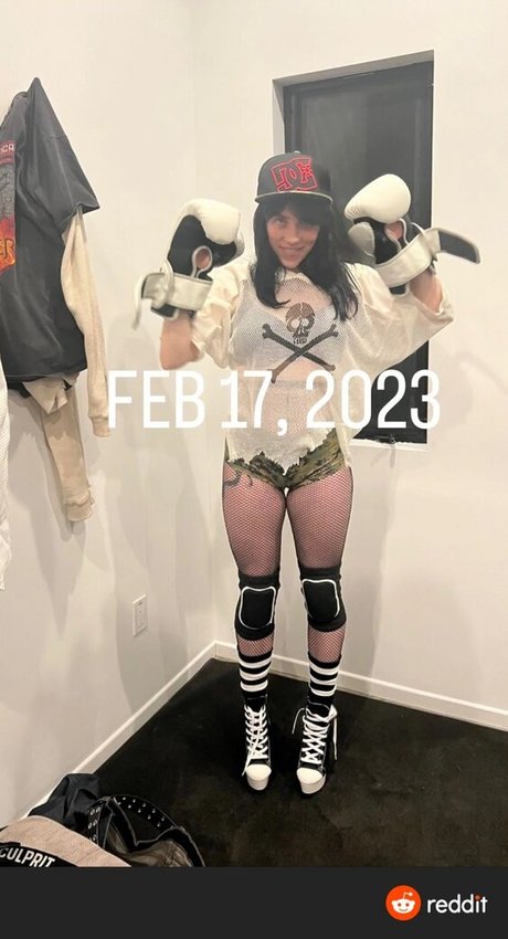 Billie Eilish photo 171