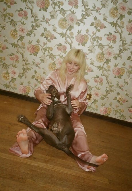 Billie Eilish photo 176