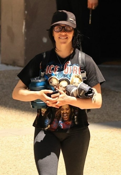 Billie Eilish photo 184