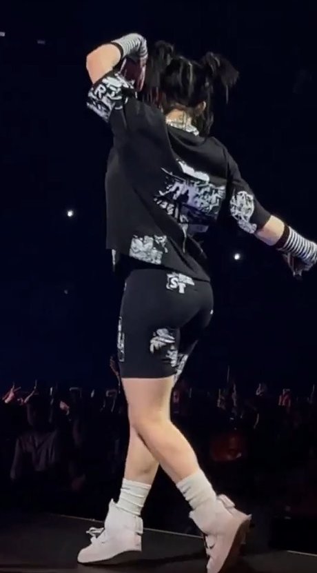 Billie Eilish photo 240