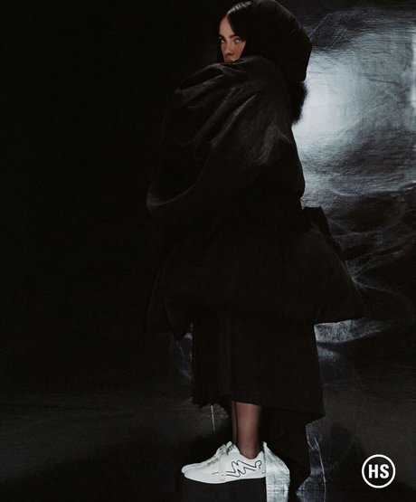Billie Eilish photo 508