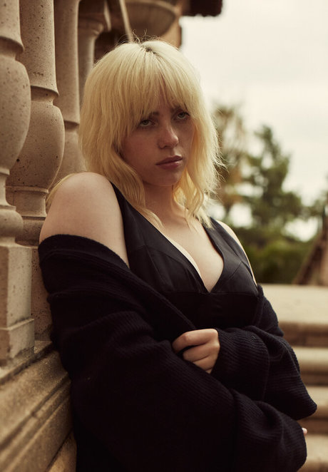 Billie Eilish photo 555