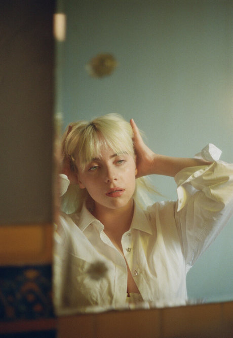 Billie Eilish photo 579