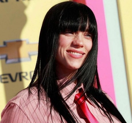 Billie Eilish photo 624
