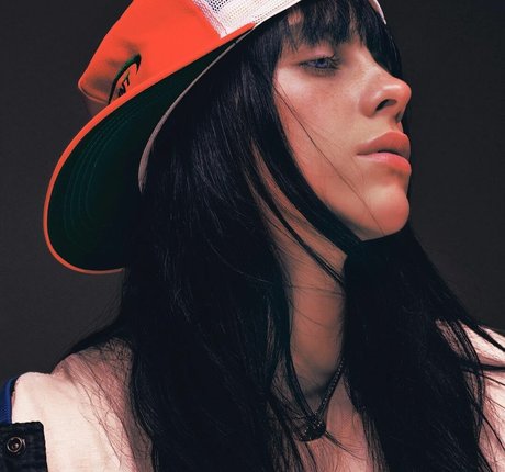 Billie Eilish photo 640
