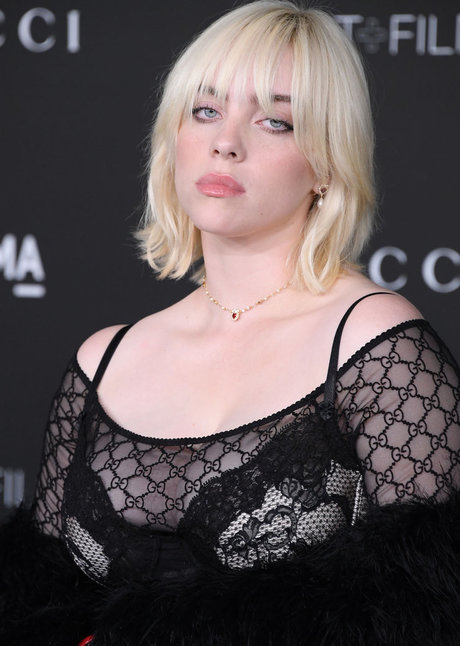 Billie Eilish photo 693