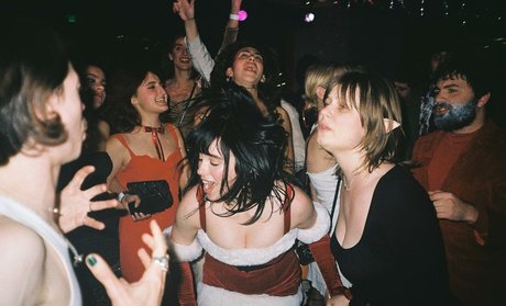 Billie Eilish photo 707