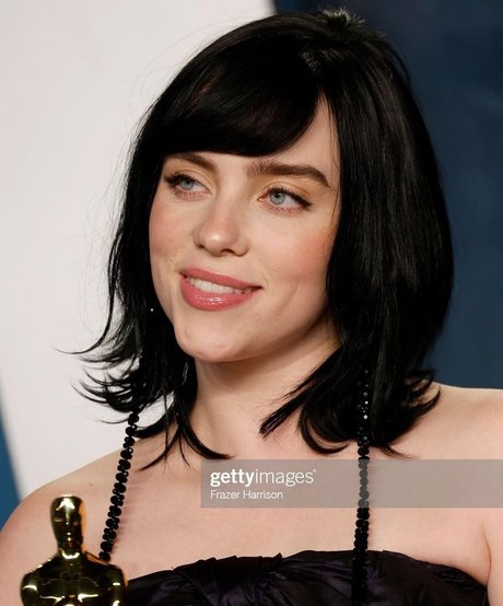 Billie Eilish photo 763