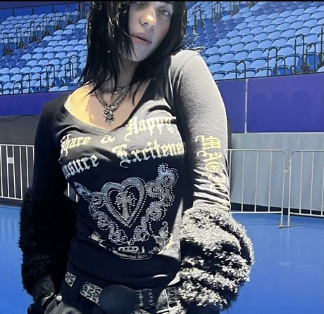 Billie Eilish photo 771