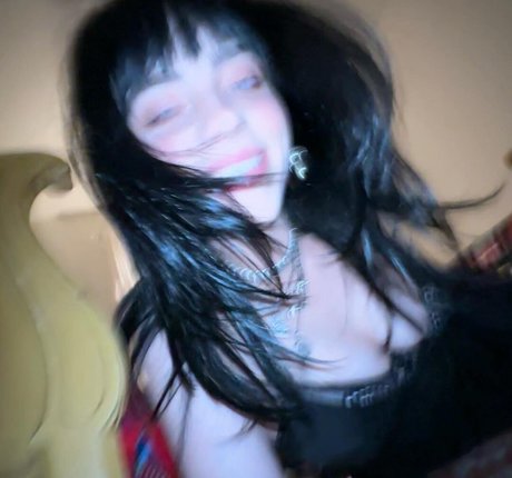 Billie Eilish photo 843