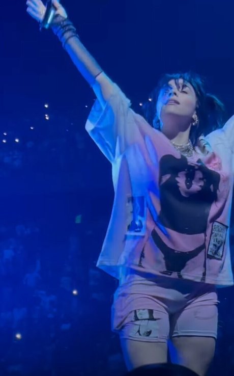 Billie Eilish photo 874